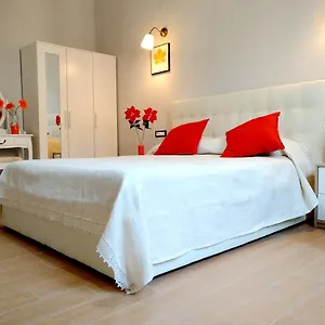 https://apartment-nice-venice.hotelslidodijesolo.com