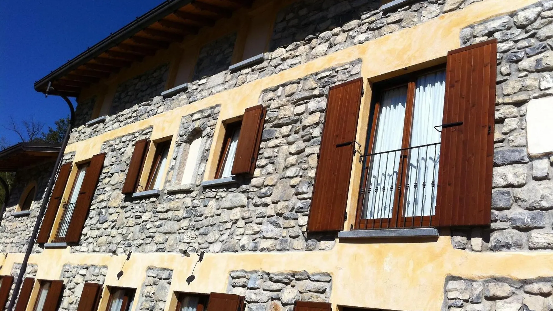 Agriturismo Il Talento Nella Quiete Castiglione dʼIntelvi 0*,  Italie