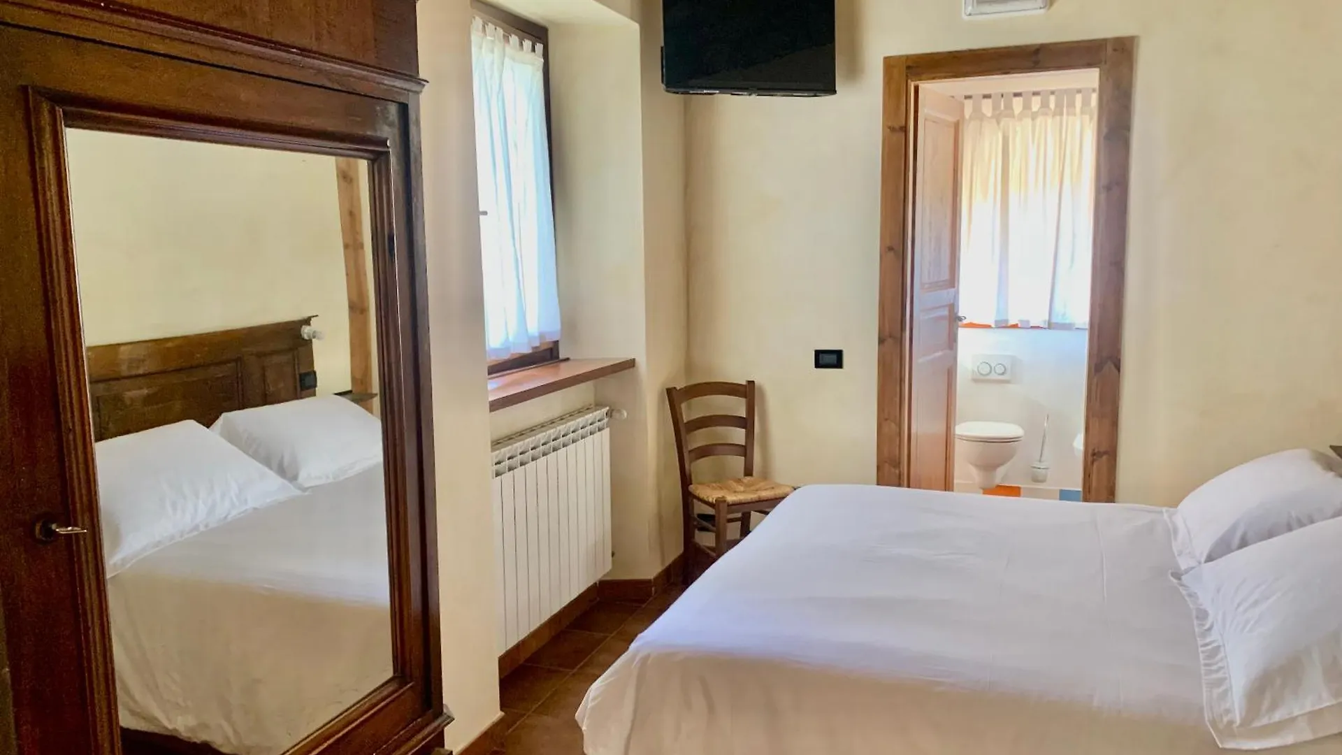 Agriturismo Il Talento Nella Quiete Castiglione dʼIntelvi Italie