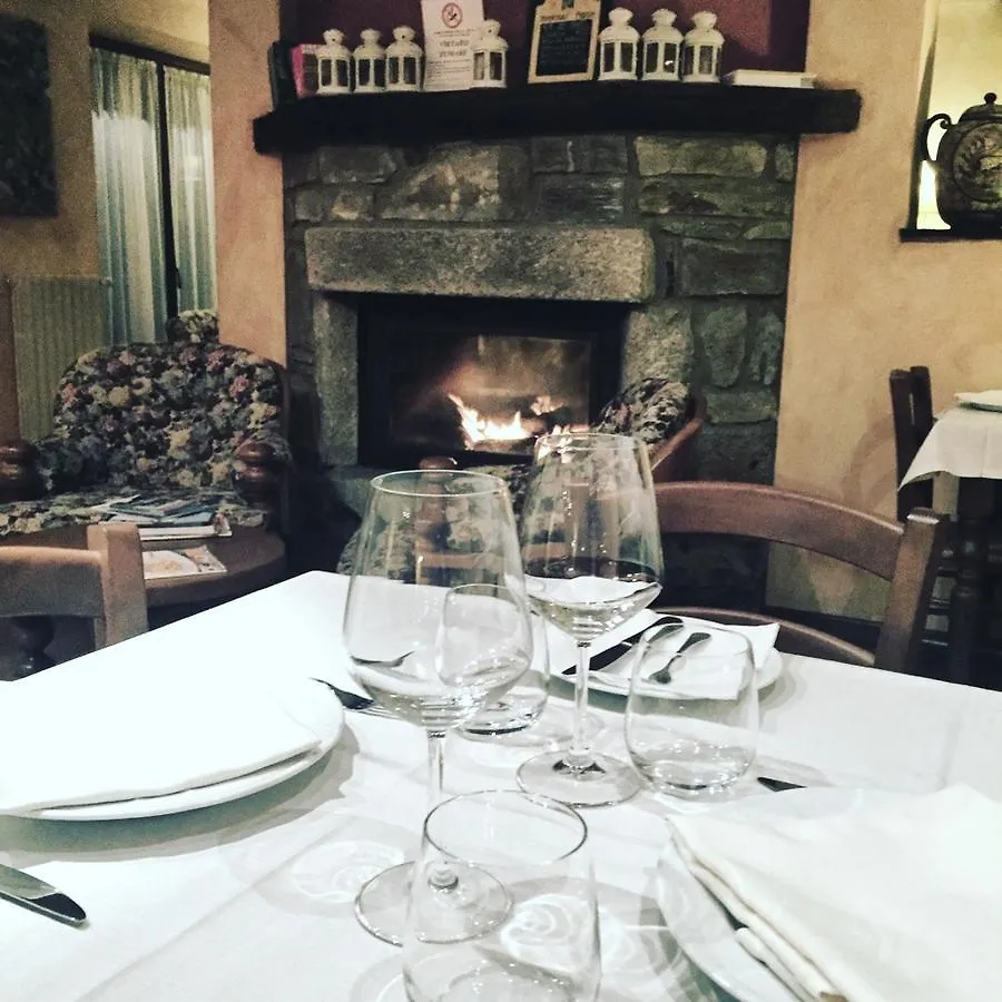 Agriturismo Il Talento Nella Quiete Castiglione dʼIntelvi Séjour à la ferme